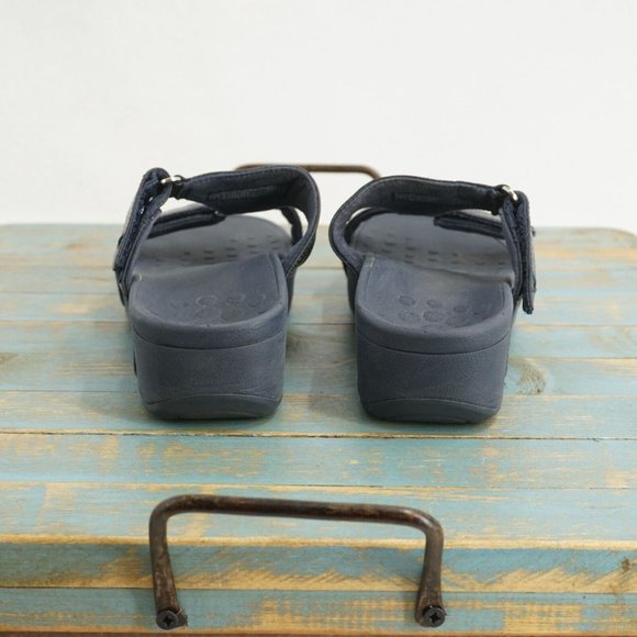 vionic pacific ellie wedge